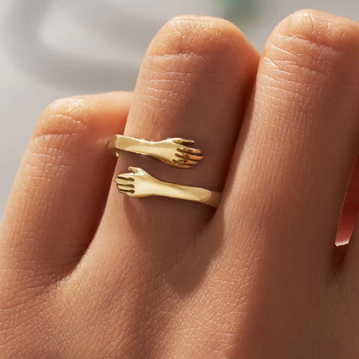 The Hug Ring